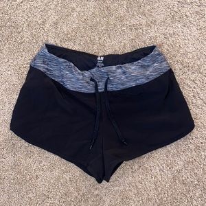 H &M Sport Shorts